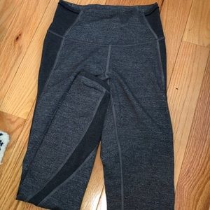 Lululemon two tone grey leggings with mesh!